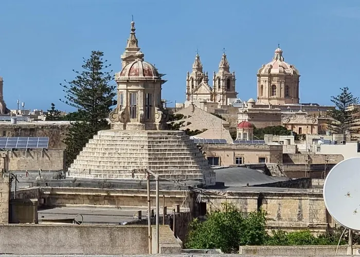Terraced House With Stunning View Close To Mdina Ferienhaus Rabat
